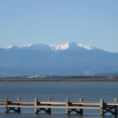公寓 Pinede